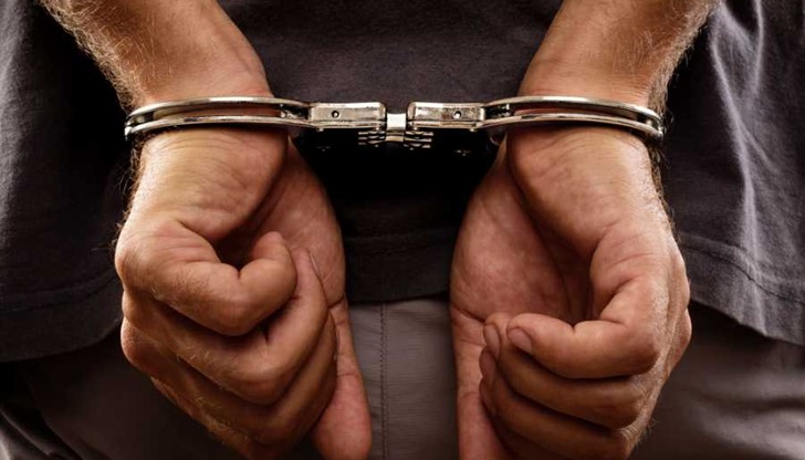 37-годишен мъж е задържан от органите на реда, след като буйствал в ресторант в Щръклево