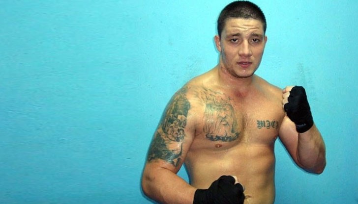 Български криминалисти бяха наградени за участие в разкриването на разстрел на кикбоксьор в Сърбия Български криминалисти бяха наградени за участие в разкриването на разстрел на кикбоксьор в Сърбия