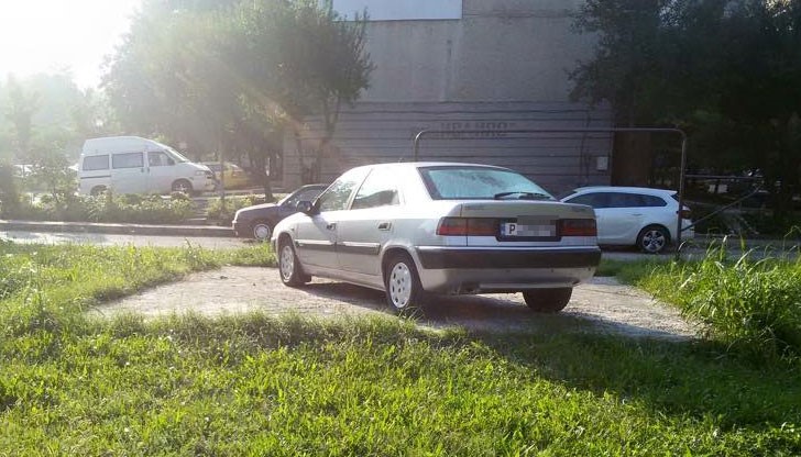 Дали вече общината е направила зелени паркинги и аз да не съм разбрал?