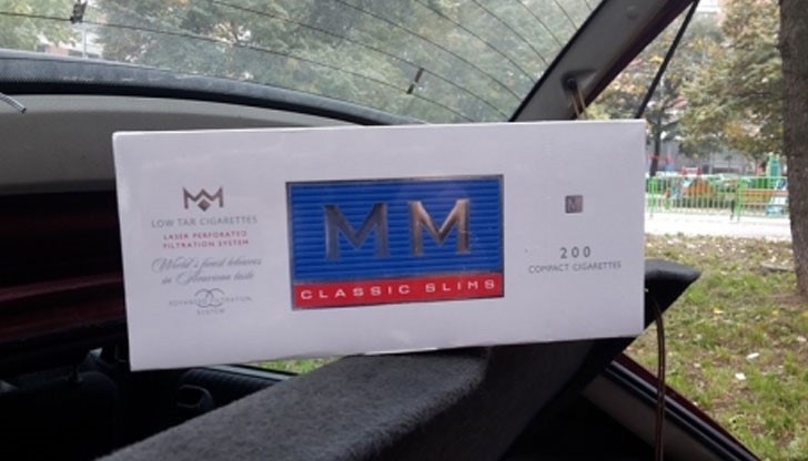 В автомобила са открити общо 650 кутии цигари