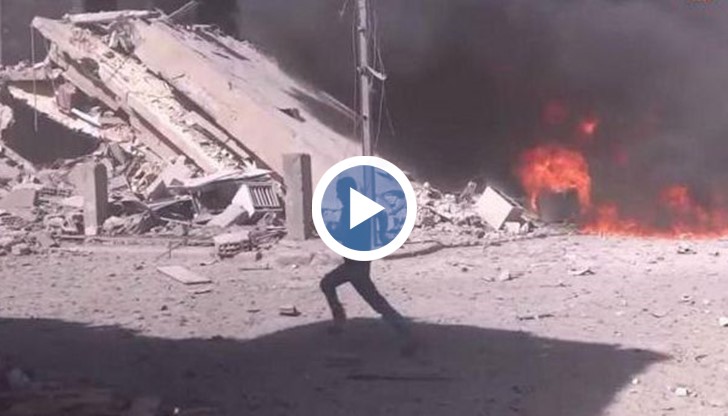 Руски бомбардировачи нанасят въздушни удари над Централна Сирия