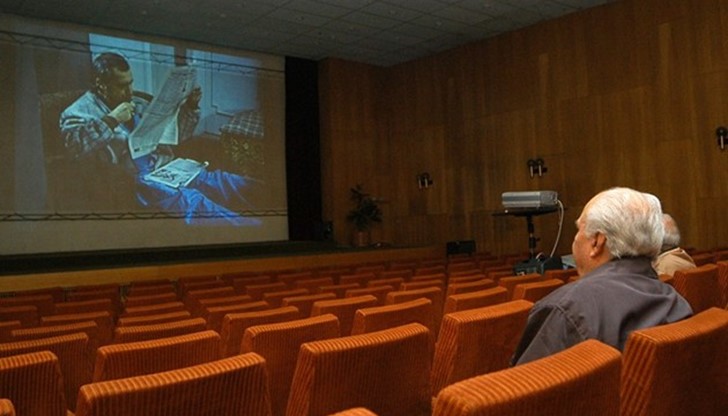 Кинаджии подготвят проект, с който ще използват широката мрежа от 3500 читалища в България за спасението на киното Кинаджии подготвят проект, с който ще използват широката мрежа от 3500 читалища в България за спасението на киното