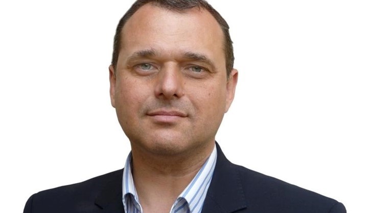 Искрен Веселинов: Такива въпроси исках да ви задам на днешния дебат, от който се скрихте… Искрен Веселинов: Такива въпроси исках да ви задам на днешния дебат, от който се скрихте…