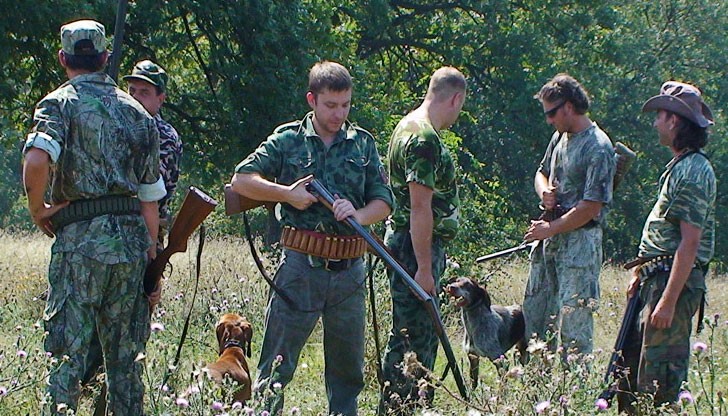 Ловът на дребен дивеч и дива свиня се открива първата събота на октомври Ловът на дребен дивеч и дива свиня се открива първата събота на октомври