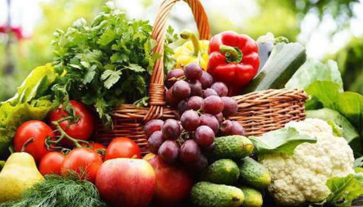 Според документа 51% от месото, плодовете и зеленчуците в супермаркетите трябва да са произведени или отгледани в Румъния