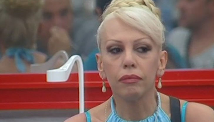 е съм луда, а много добра актриса, казва фолк легендата