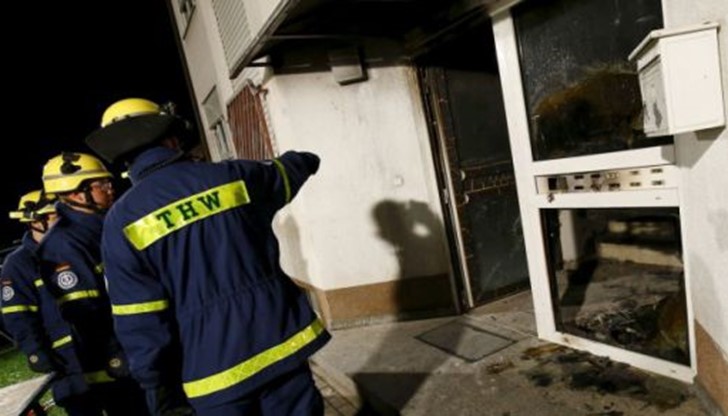 Тази сутрин в провинция Тюрингия е запален приют за бежанци Тази сутрин в провинция Тюрингия е запален приют за бежанци