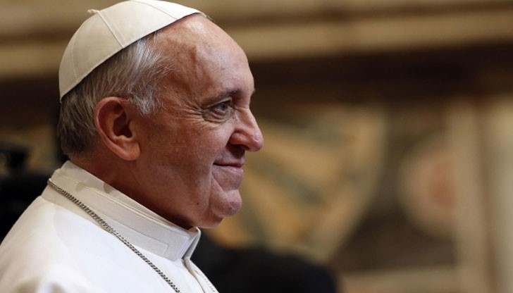 Заявяват, че папата работи така, както е работил и преди Заявяват, че папата работи така, както е работил и преди