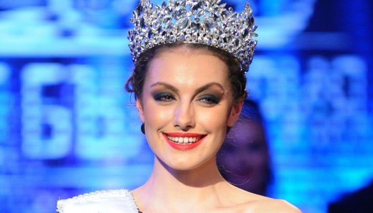 Победителката в тазгодишния конкурс "Мис България 2015" е 21-годишната Марина Войкова от Елин Пелин