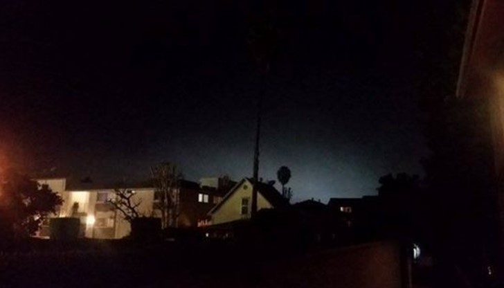 Социалните мрежи отвъд океана полудяха след чутия силен гръм в четири щата Социалните мрежи отвъд океана полудяха след чутия силен гръм в четири щата