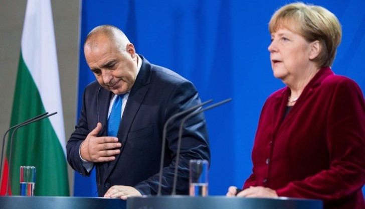Само Борисов остана зад Меркел