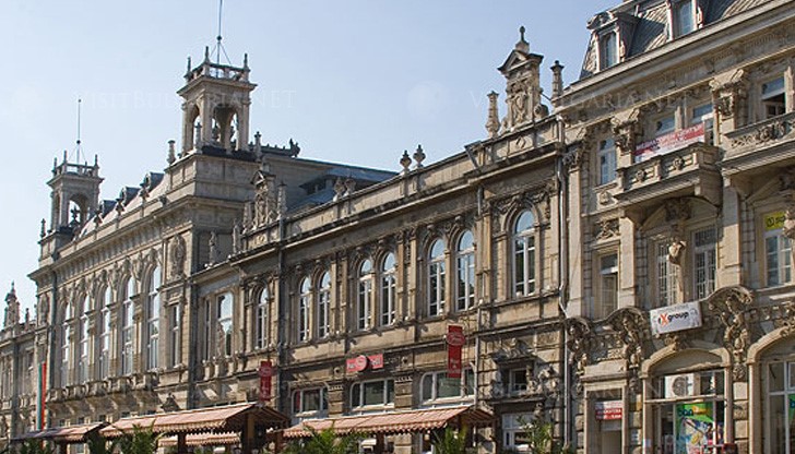 Входът за годишнината на театралното студио е свободен Входът за годишнината на театралното студио е свободен