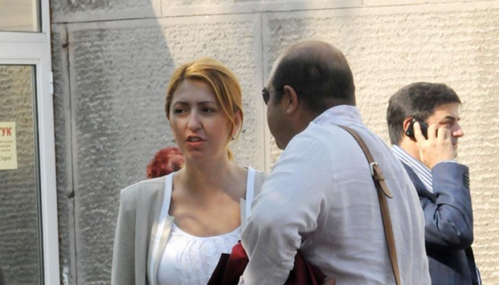 Владимира Янева не помни да е водила разговорите, чиито записи изтекоха в медиите Владимира Янева не помни да е водила разговорите, чиито записи изтекоха в медиите