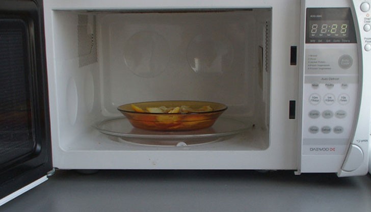 Ето какви последици оказват микровълновите фурни върху храната ни