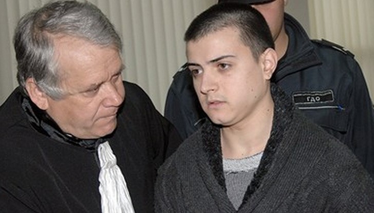 Нямат край изпълненията на 23-годишния Владимир Костадинов, подсъдим за убийството на красивата абитуриентка Стефка Маджарова