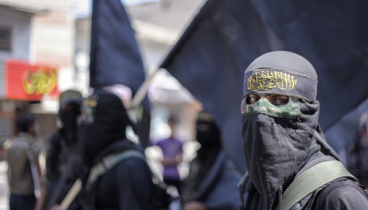 Независимо от причините, остава въпроса защо НАТО все още не е успяло да сложи край на тези източници на доходи Независимо от причините, остава въпроса защо НАТО все още не е успяло да сложи край на тези източници на доходи