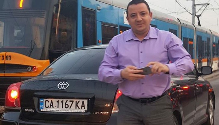 Внимавайте с този човек и този автомобил