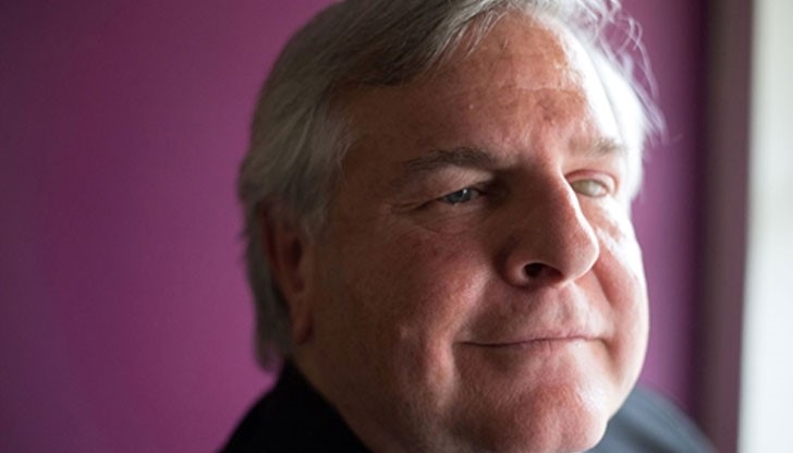 Бешин е основател на неправителствена организация