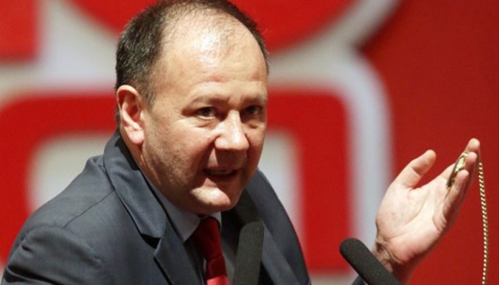 Лидерът на левицата Михаил Миков обясни защо е гласувал против Лидерът на левицата Михаил Миков обясни защо е гласувал против
