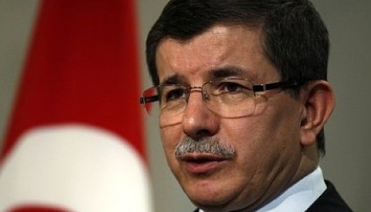 Премиерът на Турция подчерта, че самолетът е получил неколкократни предупреждения