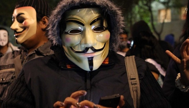 Анонимните обещаха да унищожат всички ислямистки сайтове на Балканите