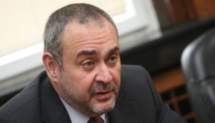 Бившият главен прокурор Борис Велчев бе избран в понеделник за председател на Конституционния съд