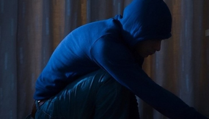 На местопроизшествието е извършен оглед и по случая е образувано дознание На местопроизшествието е извършен оглед и по случая е образувано дознание