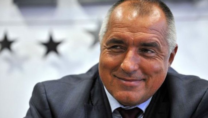 Мисля, че синдикатът на МВР трябваше да протестира за това, как за бит полицай гаранцията е 500 лева, каза още Борисов