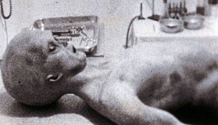 Извънземното е открито преди 2-3 години в Мексико и досега бе държано в тайна Извънземното е открито преди 2-3 години в Мексико и досега бе държано в тайна