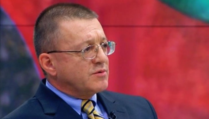 Бойко Ноев: България категорично не трябва да участва в операция срещу "Ислямска държава"