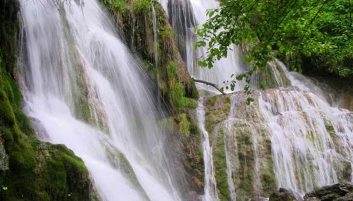 Извършен е оглед на местопроизшествието, разпитват се свидетели Извършен е оглед на местопроизшествието, разпитват се свидетели