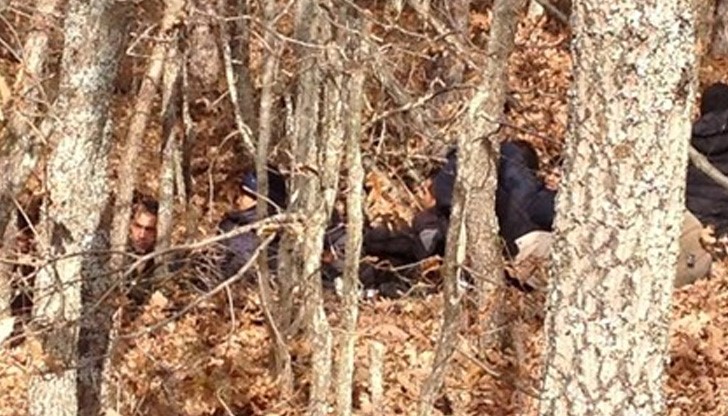 Междувременно заради лошото време през последните дни потокът е секнал