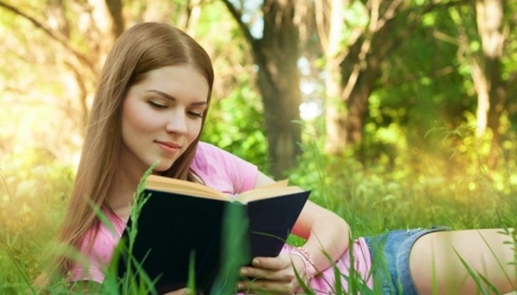 Кои са книгите, които ще заемат заслужено място в библиотеката ни? Кои са книгите, които ще заемат заслужено място в библиотеката ни?