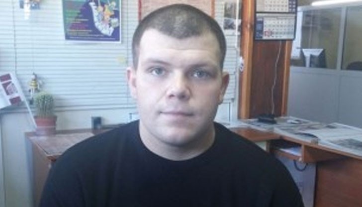 Галимир вярва, че по Коледа стават чудеса и се надява да се намерят добри хора, които да му помогнат. Галимир вярва, че по Коледа стават чудеса и се надява да се намерят добри хора, които да му помогнат.