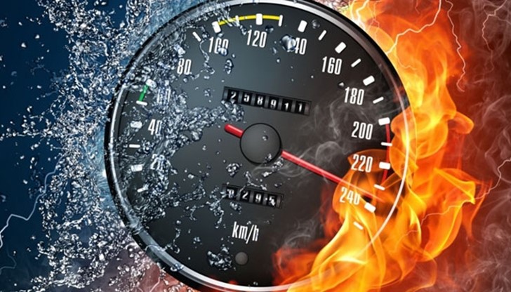 Ударили са се две коли - джип с българска регистрация и микробус с водач румънец