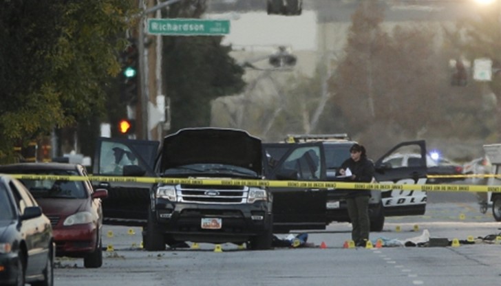 Двама последователи на Ислямска държава преди няколко дни нападнаха центъра на Сан Бернардино, Калифорния