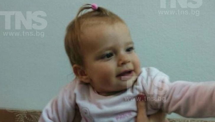 Кой би изоставил тази малка душичка?