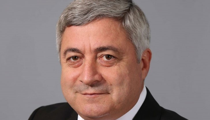 Почетното звание му е било присъдено в израз на признателност за постигнатите високи резултати Почетното звание му е било присъдено в израз на признателност за постигнатите високи резултати