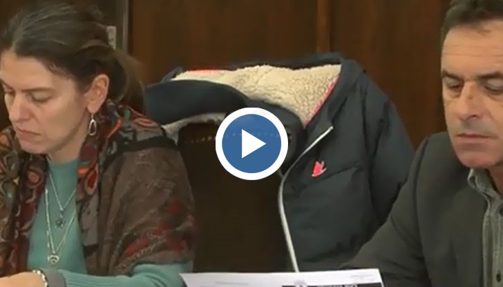 Общинските съветници в Русе търсят начин да помогнат на 56 възрастни хора с увреждания