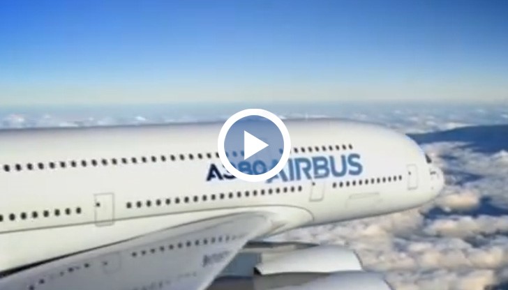 Виновници за професията на Марио са майка му, която работи в авиокомпания, и един подарък от баща му