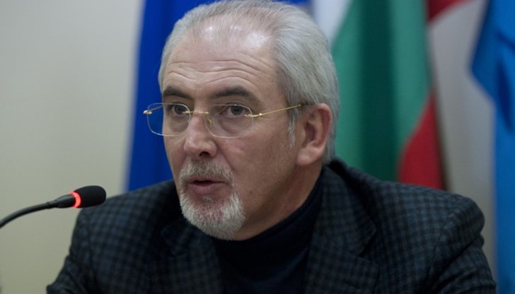 Това не е политическа цел на ДПС, но е обективно и неизбежно следствие от порочната формула на властта и от неуспешното управление Това не е политическа цел на ДПС, но е обективно и неизбежно следствие от порочната формула на властта и от неуспешното управление