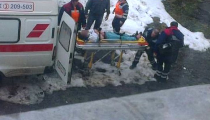 Разследват дали става дума за самоубийство или нещастен случай