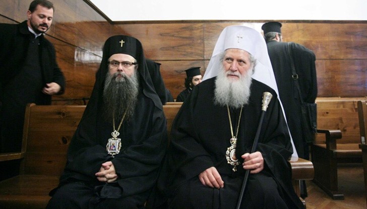Там ще се решава спорът за собствеността на катедралния храм „Св. Александър Невски”