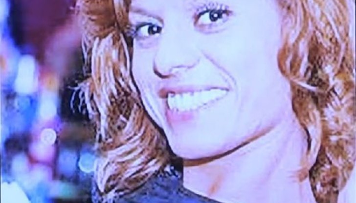 Норвежките разследващи вече имат ясни насоки за това кой вероятно стои зад убийството на 28-годишната Галина Сандева Норвежките разследващи вече имат ясни насоки за това кой вероятно стои зад убийството на 28-годишната Галина Сандева