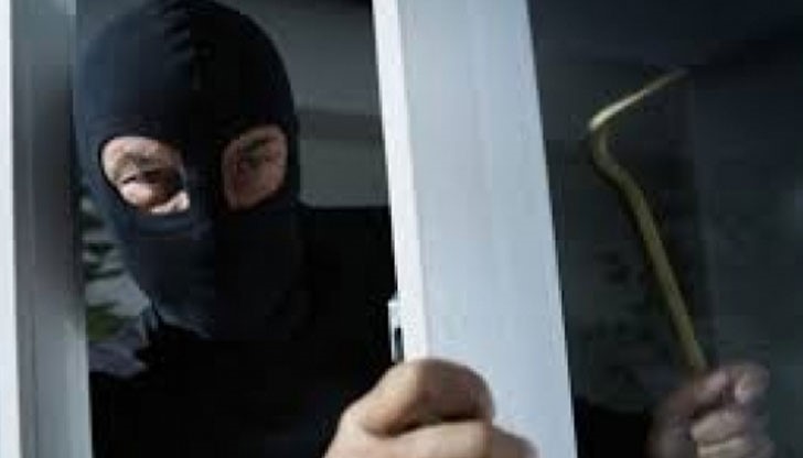 От дома липсват два лед телевизора и преносим компютър /снимката е илюстративна/ От дома липсват два лед телевизора и преносим компютър /снимката е илюстративна/