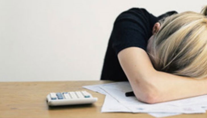 Работа над предвидените в закона до 12 часа дневно е станало масово нарушение при фирмите в страната Работа над предвидените в закона до 12 часа дневно е станало масово нарушение при фирмите в страната