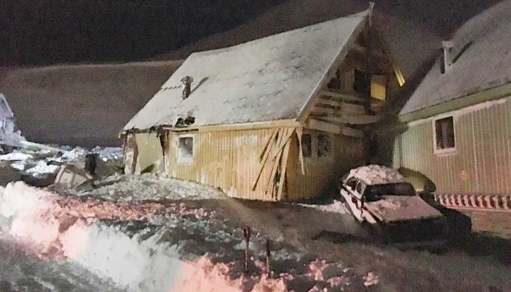 За спасителната операция са мобилизирани всички налични ресурси