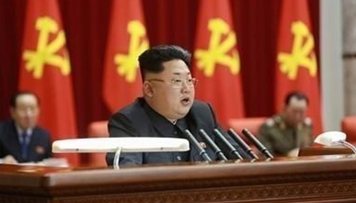 „Войниците трябва да провеждат подготовка в условия максимално близки до бойните“, е заявил Ким Чен Ун