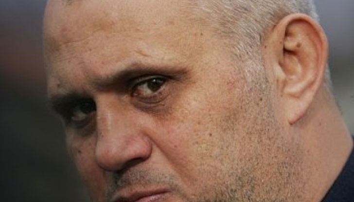 Каквото има да се случва, ще се случи! Каквото има да се случва, ще се случи!