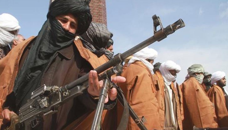 След като той стана лидер на движението, то се разцепи на две фракции